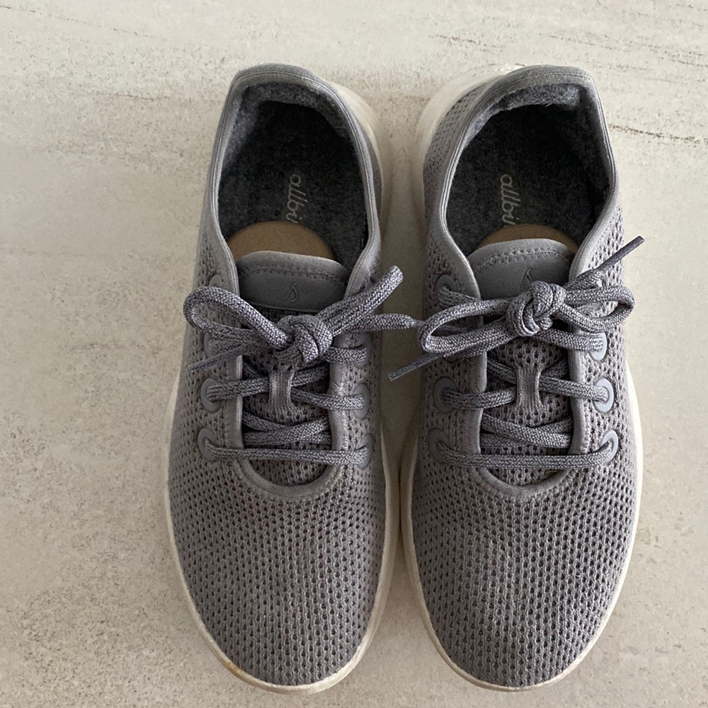 Allbirds Tree Runners in Mist (White)